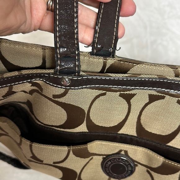 Coach Brown Tote Bag with Signature Design - Picture 9 of 16
